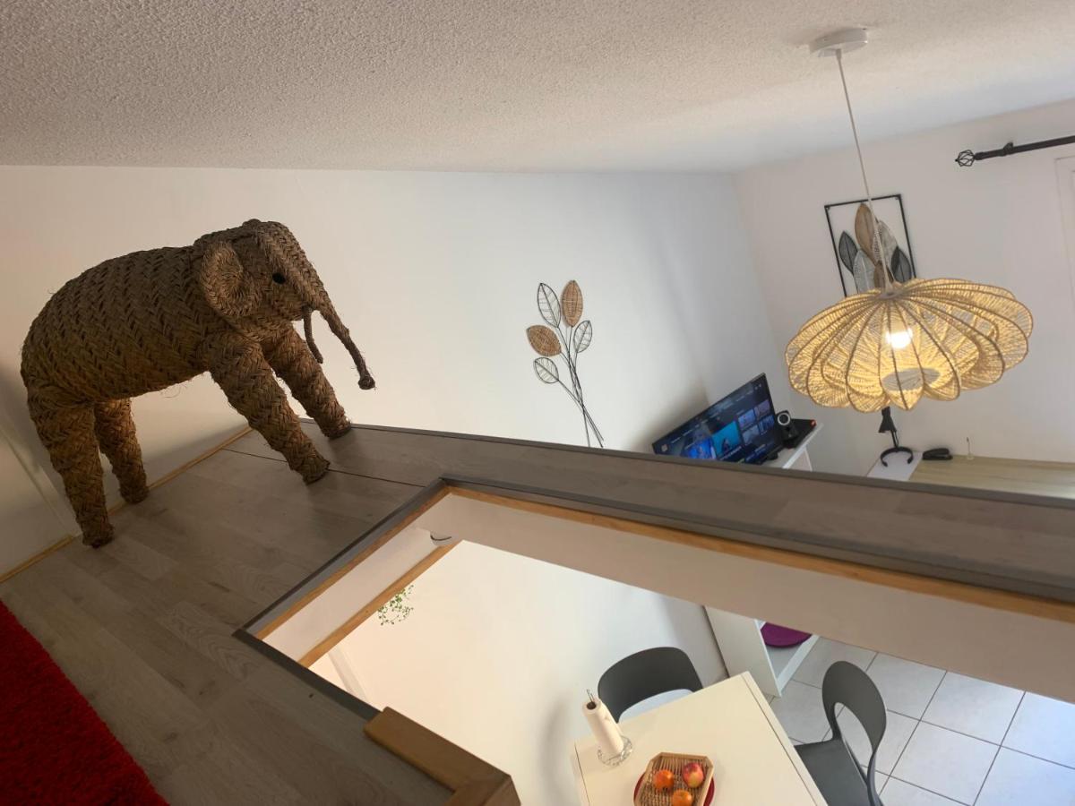 Ferienwohnung Duplex Raphael- Wi-Fi Et Parking Prive Toulon Exterior foto