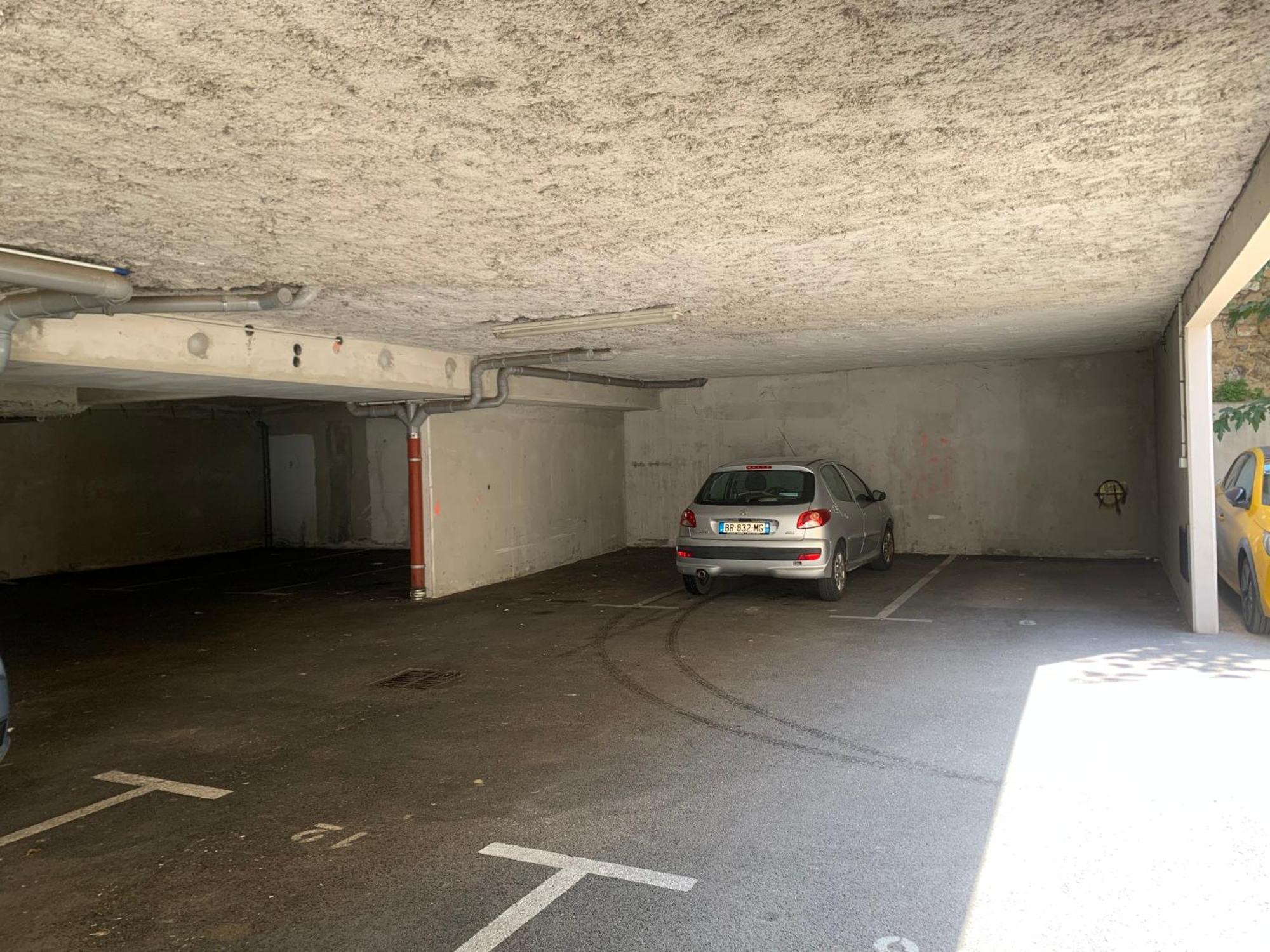 Ferienwohnung Duplex Raphael- Wi-Fi Et Parking Prive Toulon Exterior foto